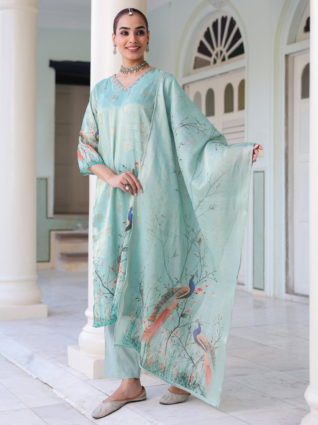 Ethnic Motifs Printed Zari…