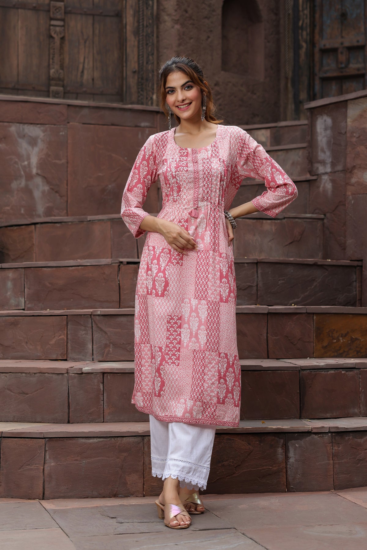 Women Peach-Coloured Ethnic Motifs…