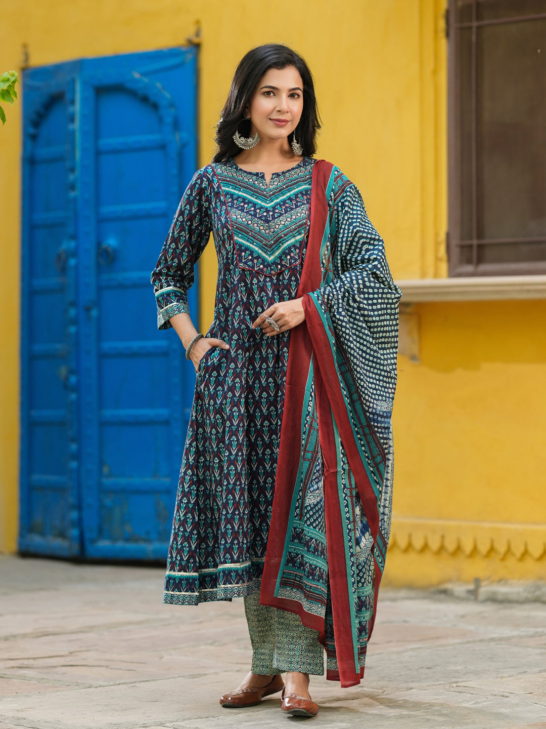 Women Ethnic Motifs Printed…