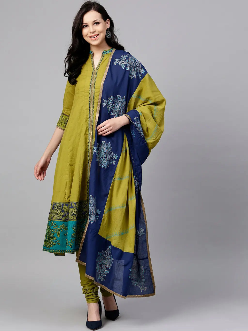 Women Olive Green Coloured…