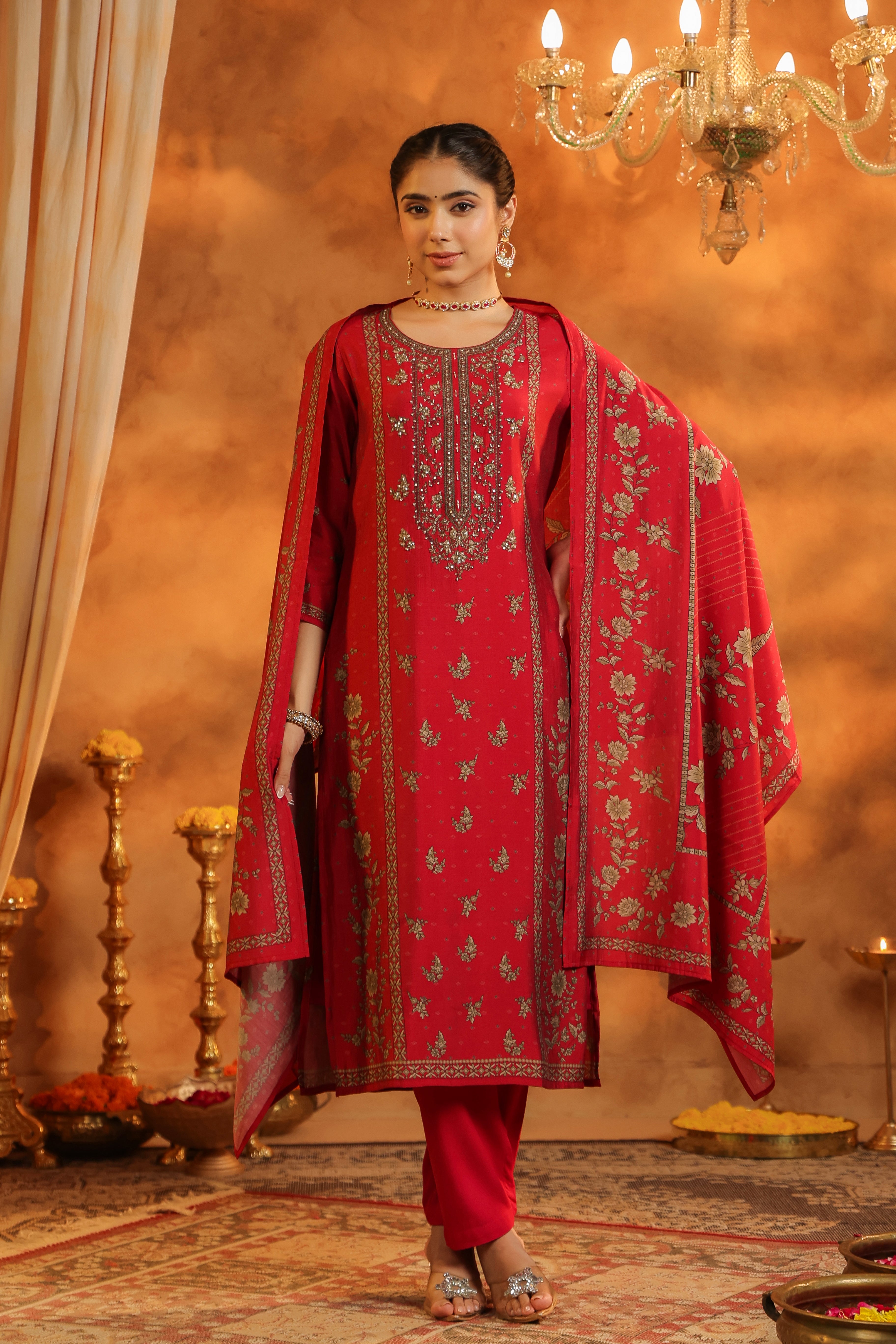 Ethnic Motifs Printed Straight…