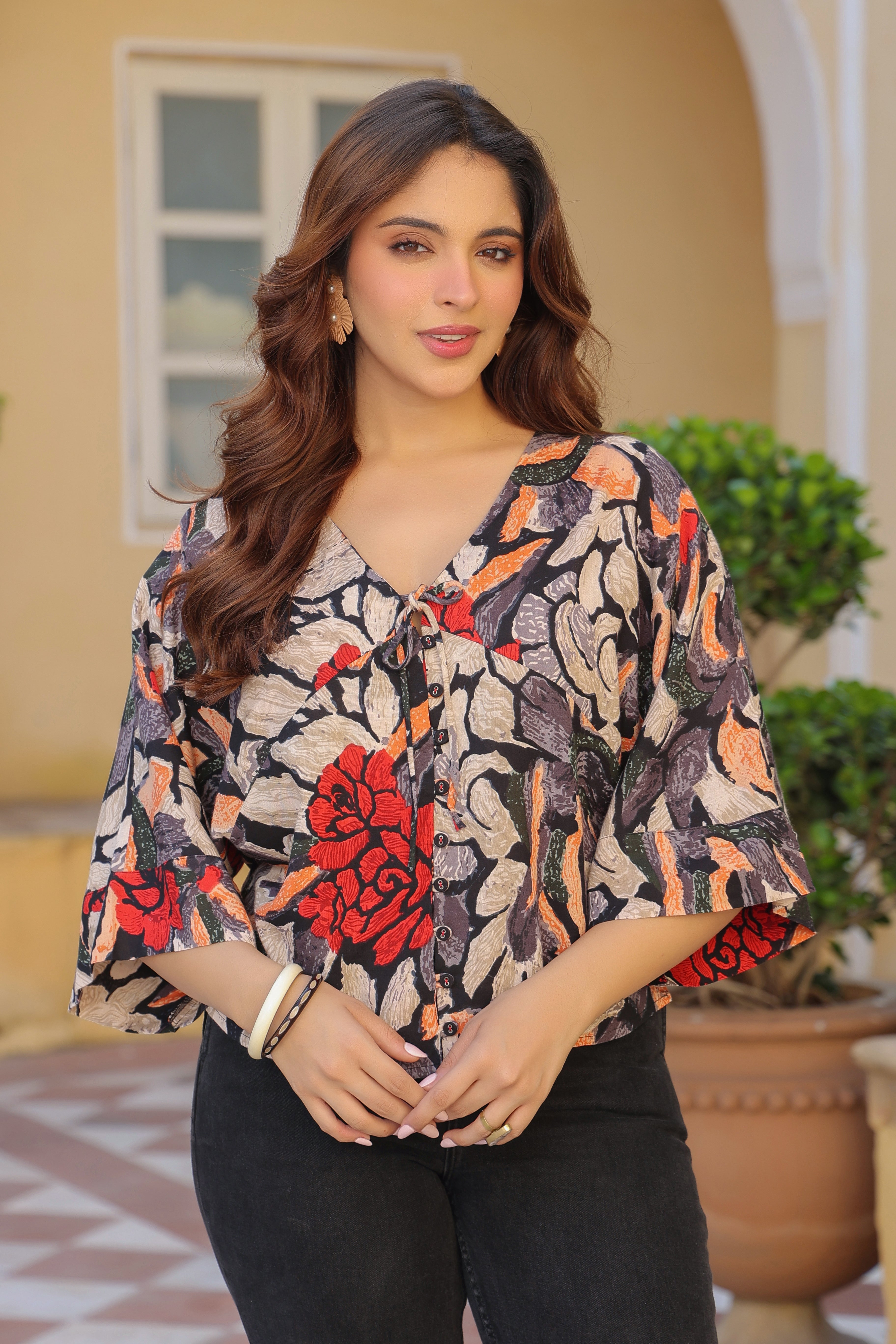 Floral Print Extended Sleeves…
