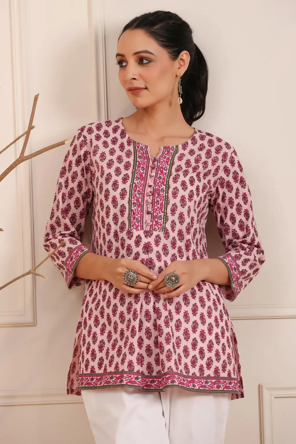 Women Lavender & Pink…