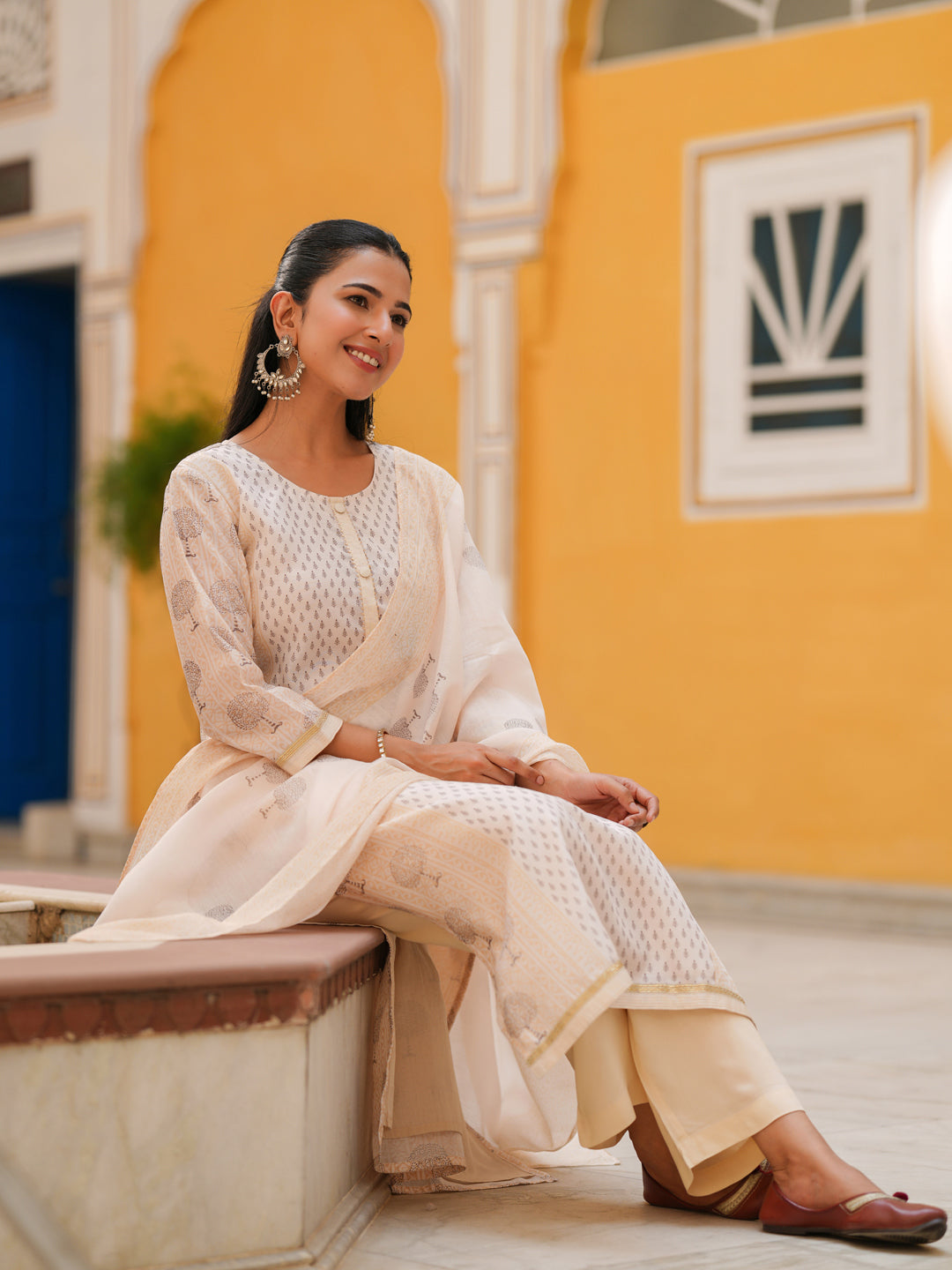Women Ethnic Motifs Printed…