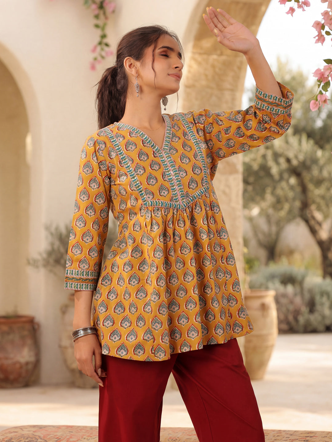 Womens Ethnic Motifs Printed…