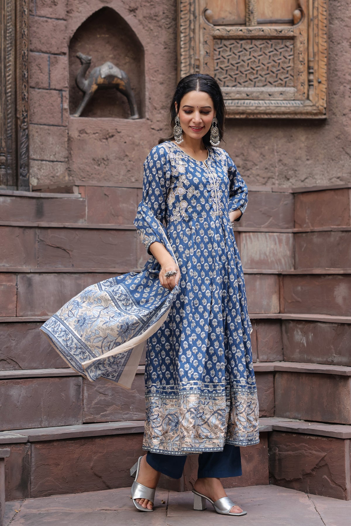 Women Ethnic Motifs Printed…