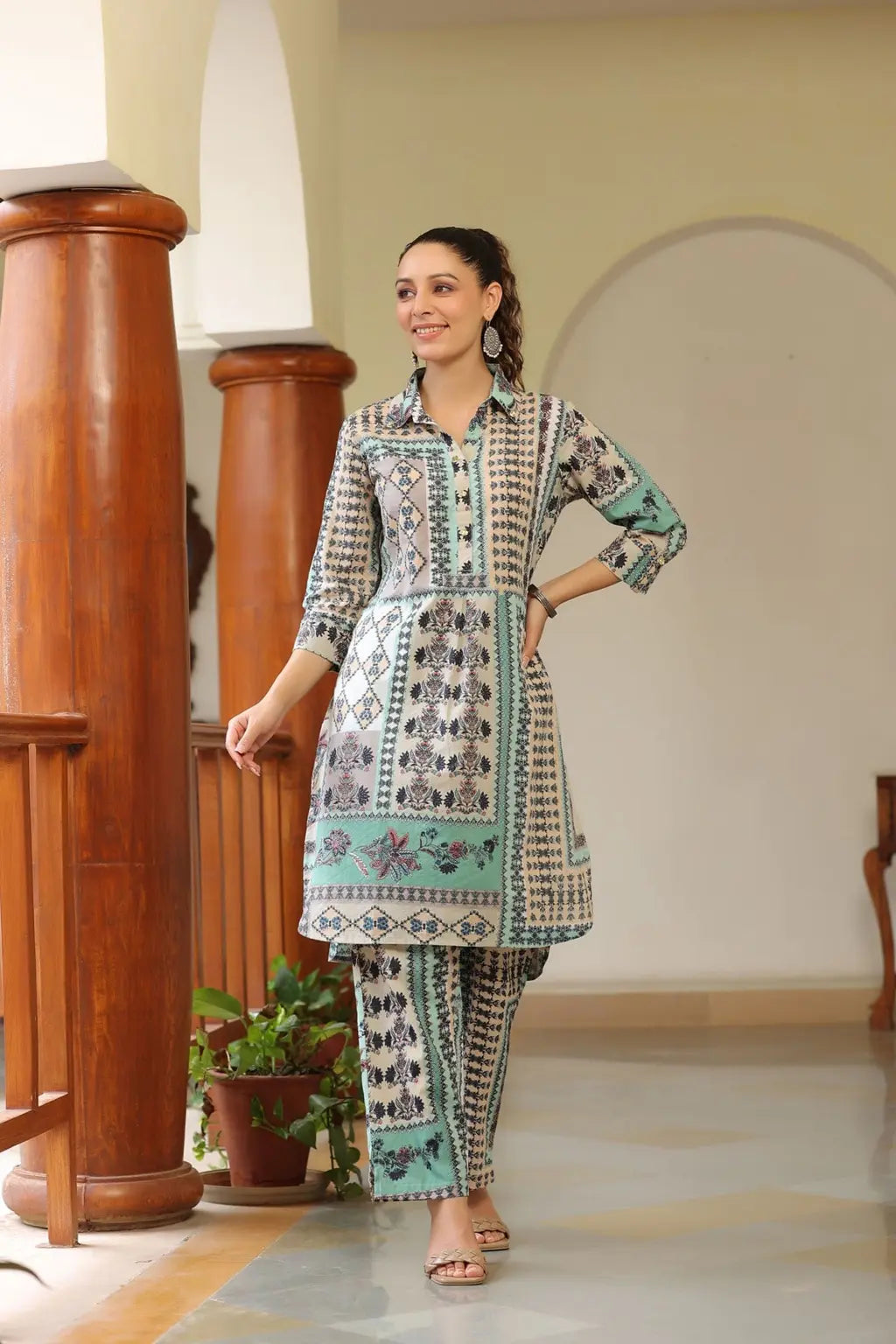 Women Ethnic Motifs Printed…