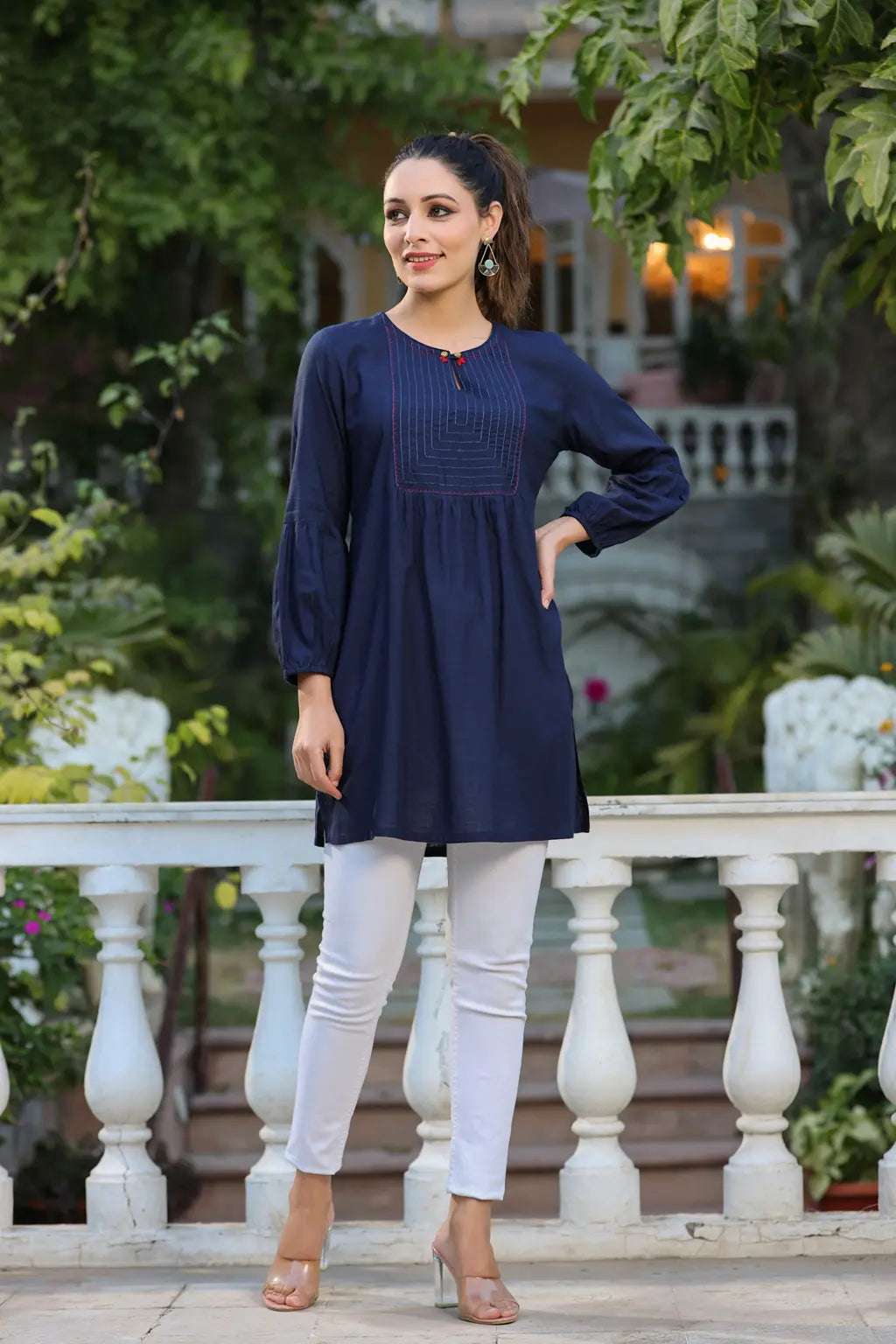 Women Navy Blue Solid…