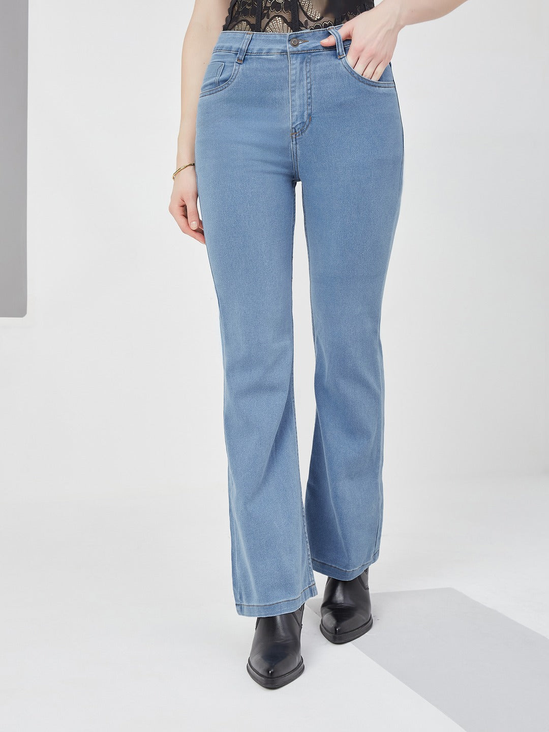 Light Blue Bootcut high-rise…