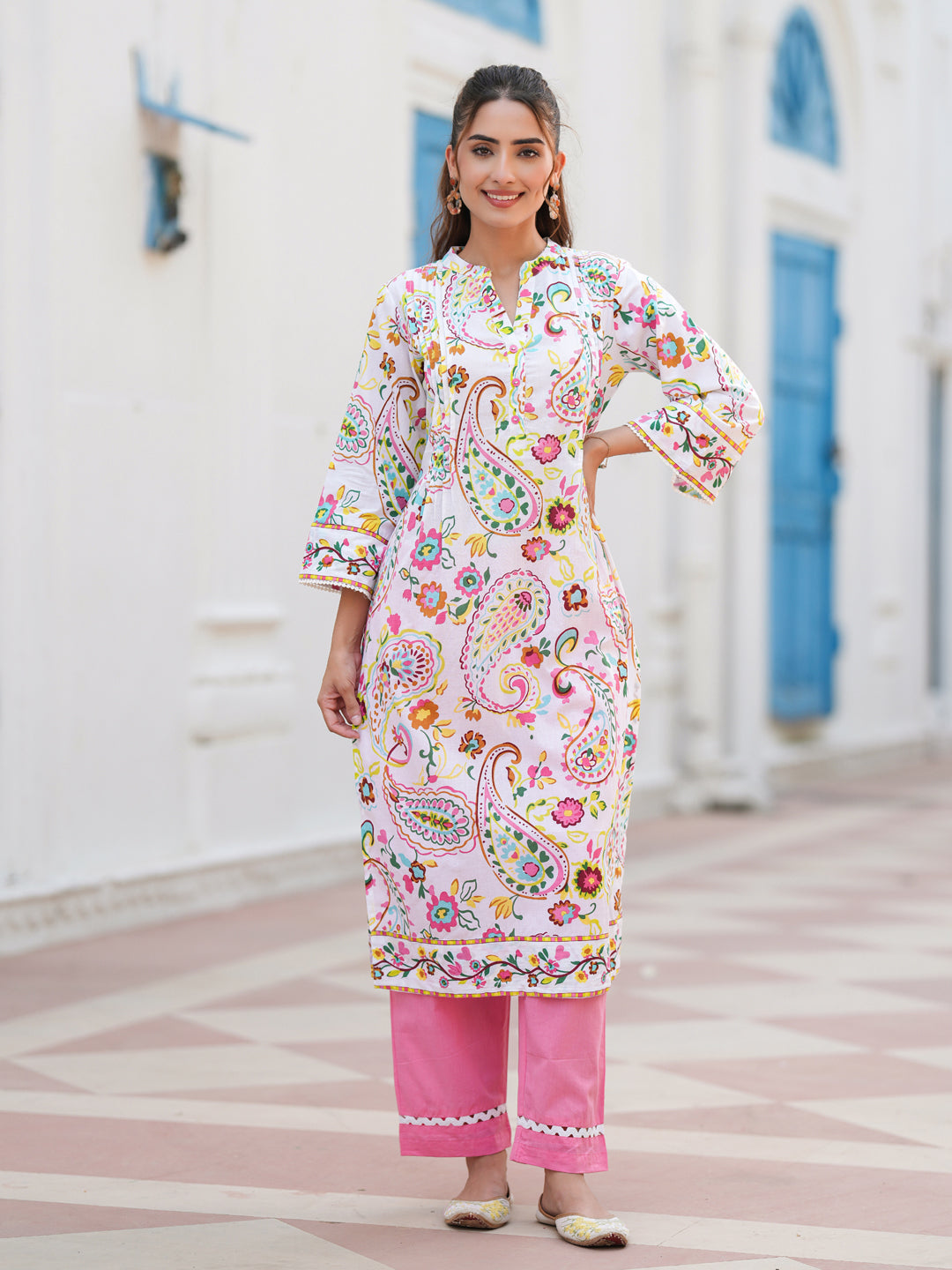 Paisley Printed Mandarin Collar…