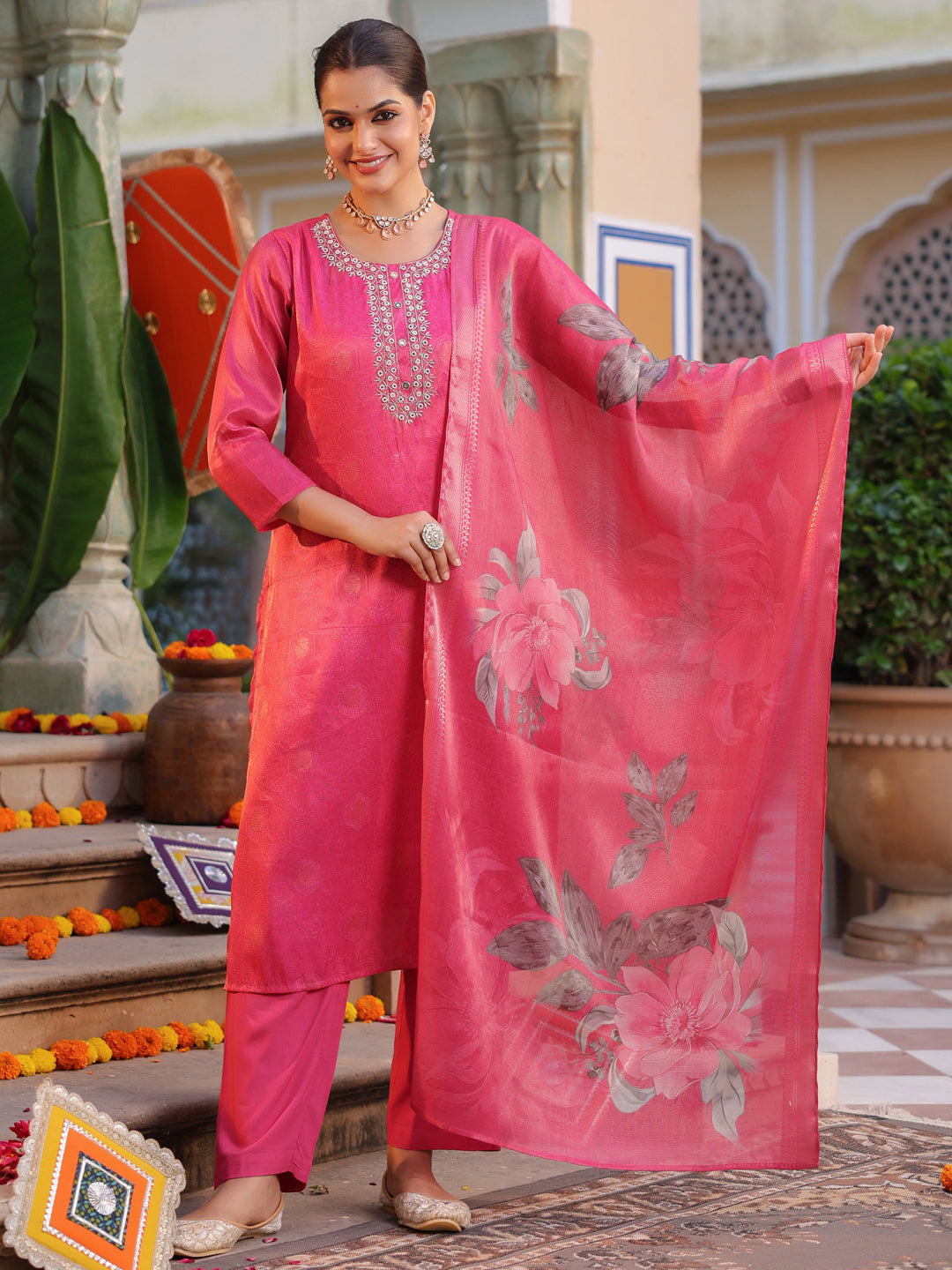 Women Floral Printed…