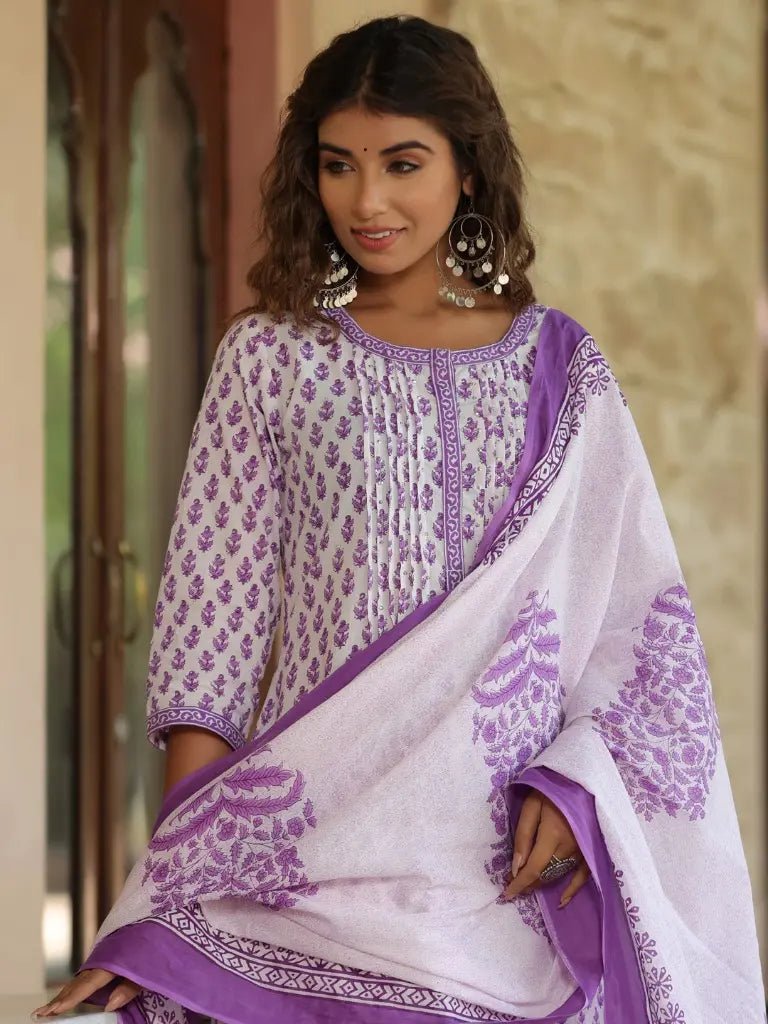 Women Purple-Coloured Ethnic Motifs…