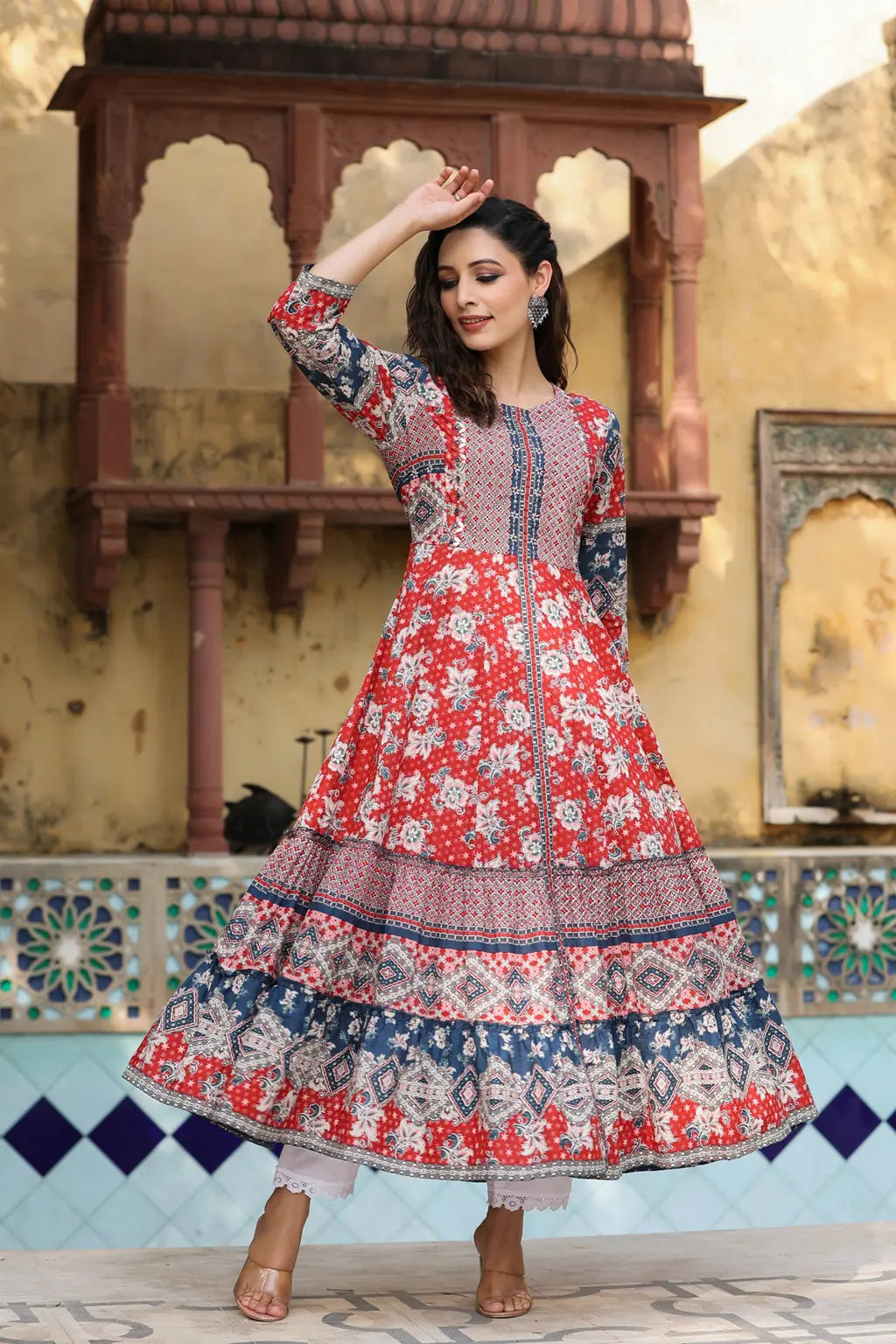 Women Red Floral Printed…