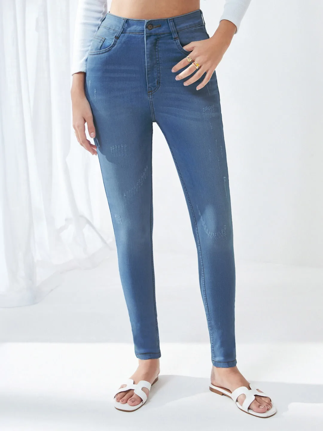 Blue Skinny High Rise Mild Distress Regular Stretchable Denim Jeans for Women
