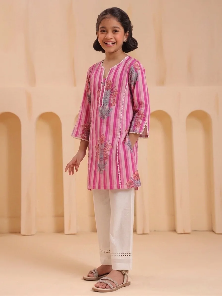Girls Floral Striped V-Neck Kurta
